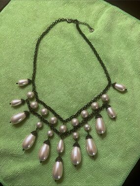 Talbots Pearl Drop Statement Necklace in Cream and Bronze